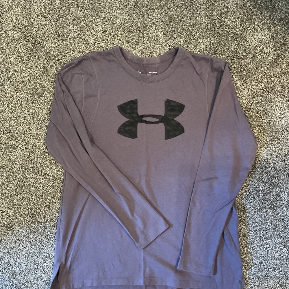 Under Armour Women’s Long Sleeve in Deep Purple